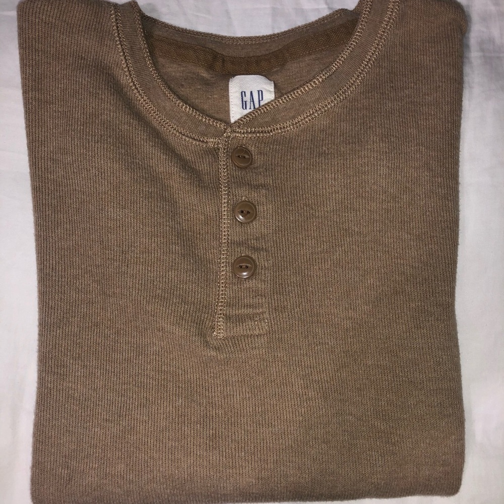 Gap Tan Longsleeve
